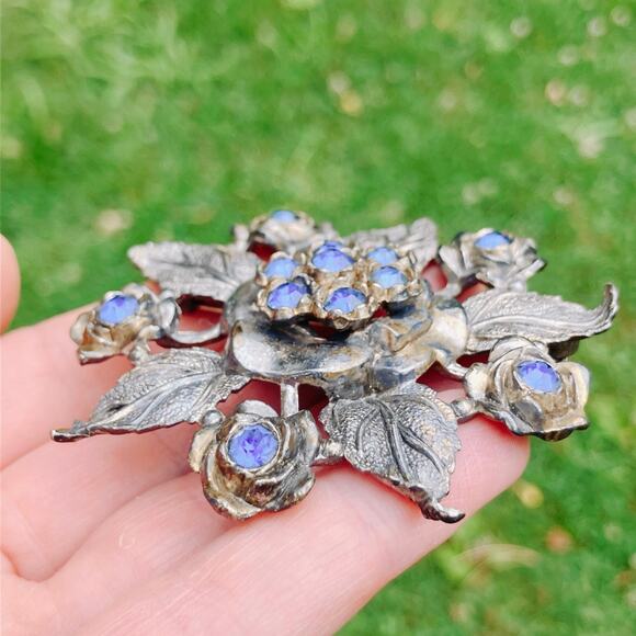 Vintage Mid Century Signed Little Nemo Floral Brooch Blue Rhinestone Flower Leaf - Picture 7 of 10